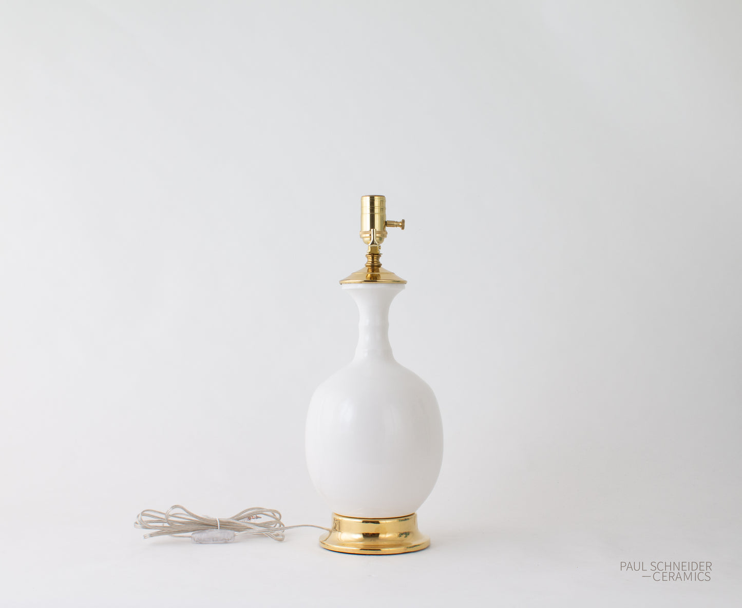 GEORGE | Glossy Solid | White {Collab x Oomph Home}