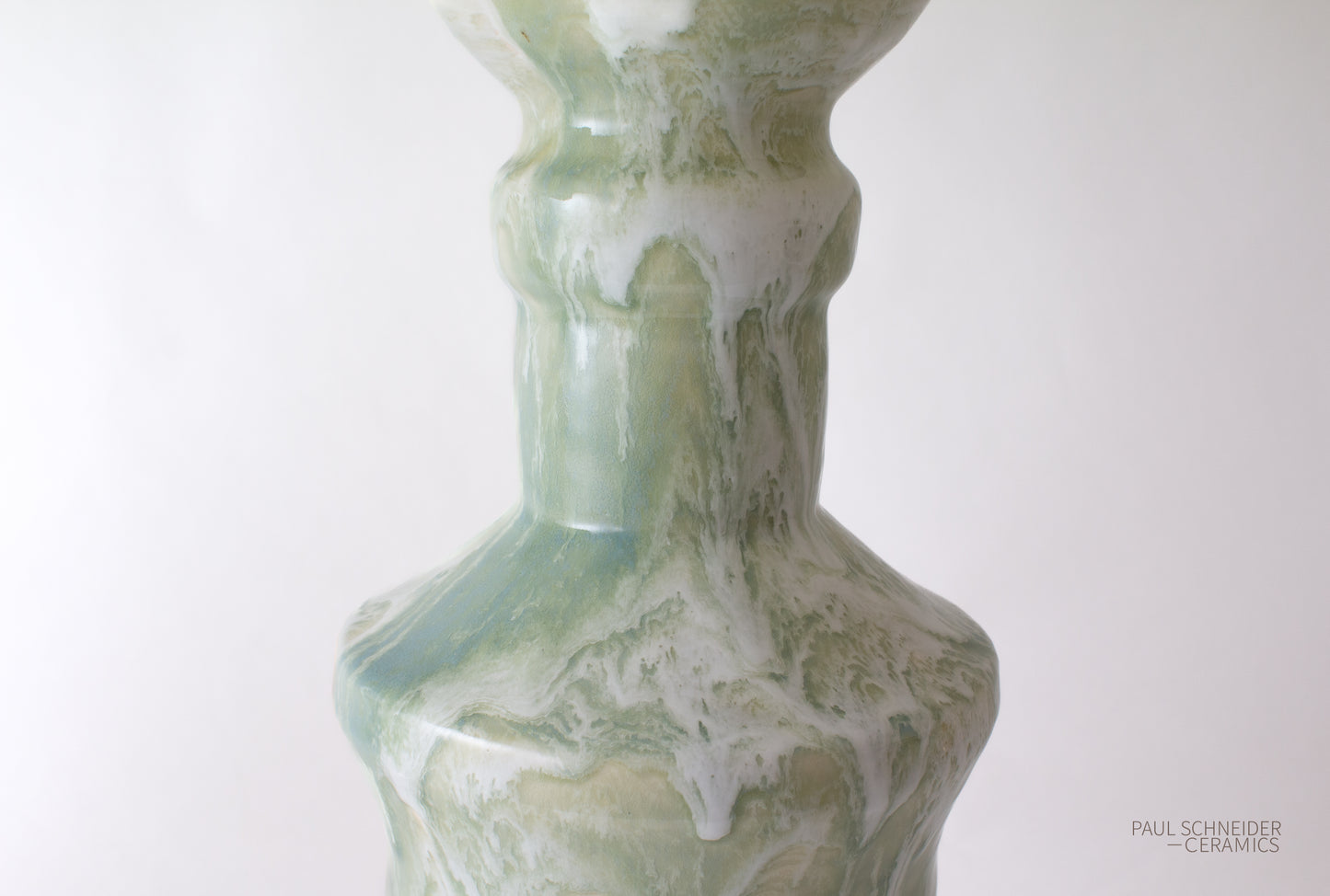 CANYON | Drip Brushed | #6013-m *celadon