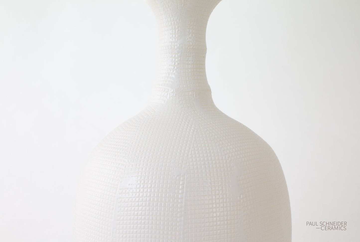 GEORGE | Thatched | Bone White