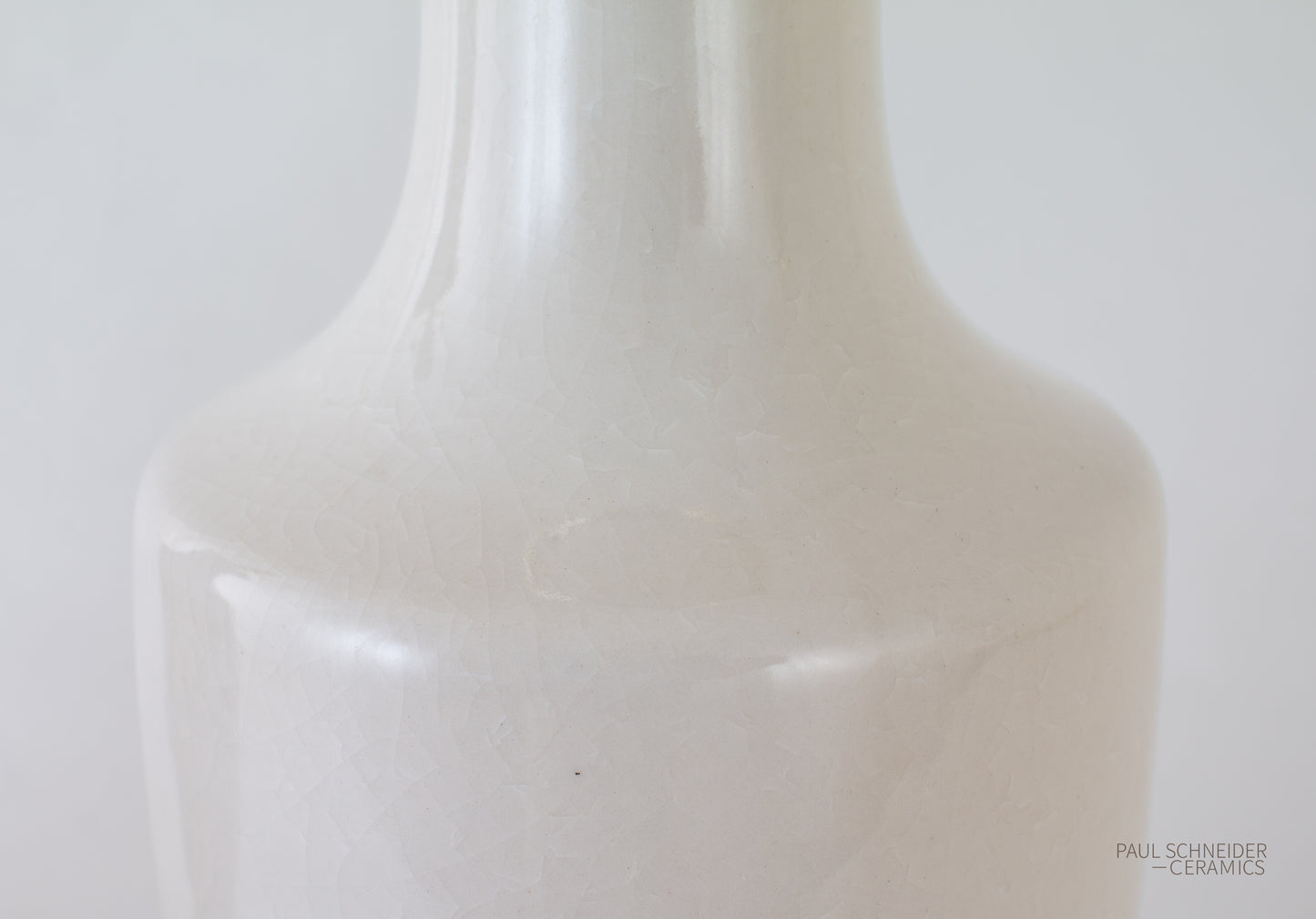 VERNON | Crackle | Ivory