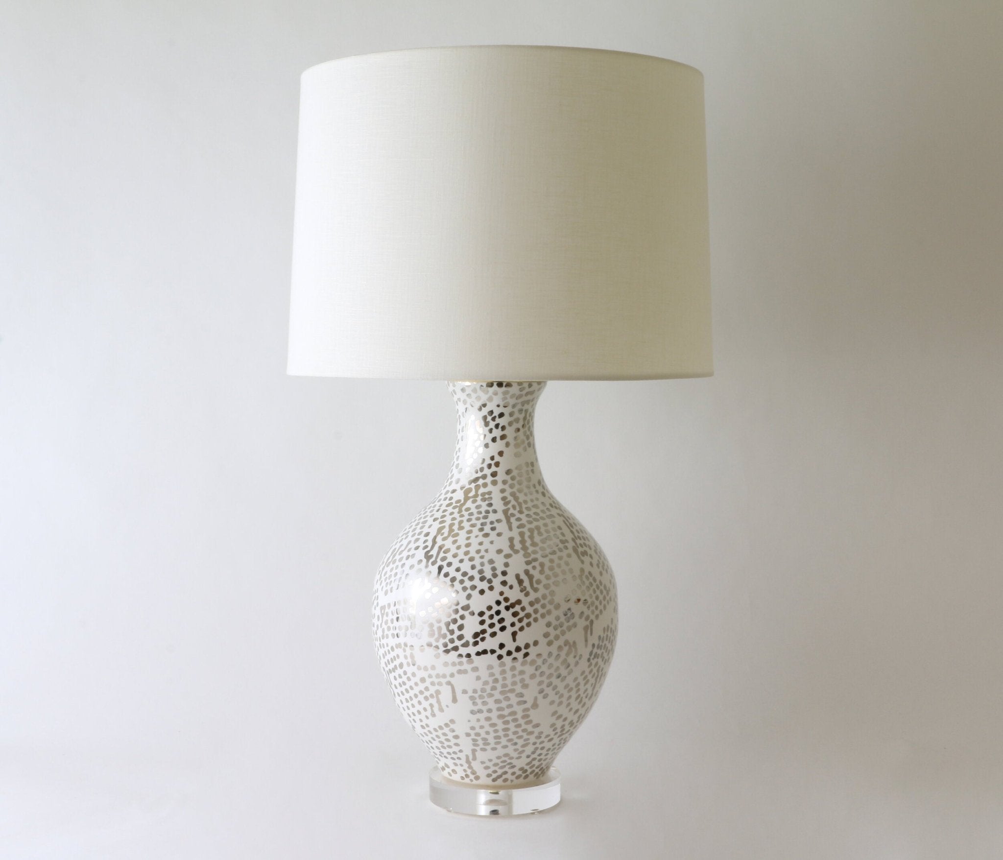 White Luster ATHENS | Dappled | White + Platinum Lustre – Paul Schneider Ceramics