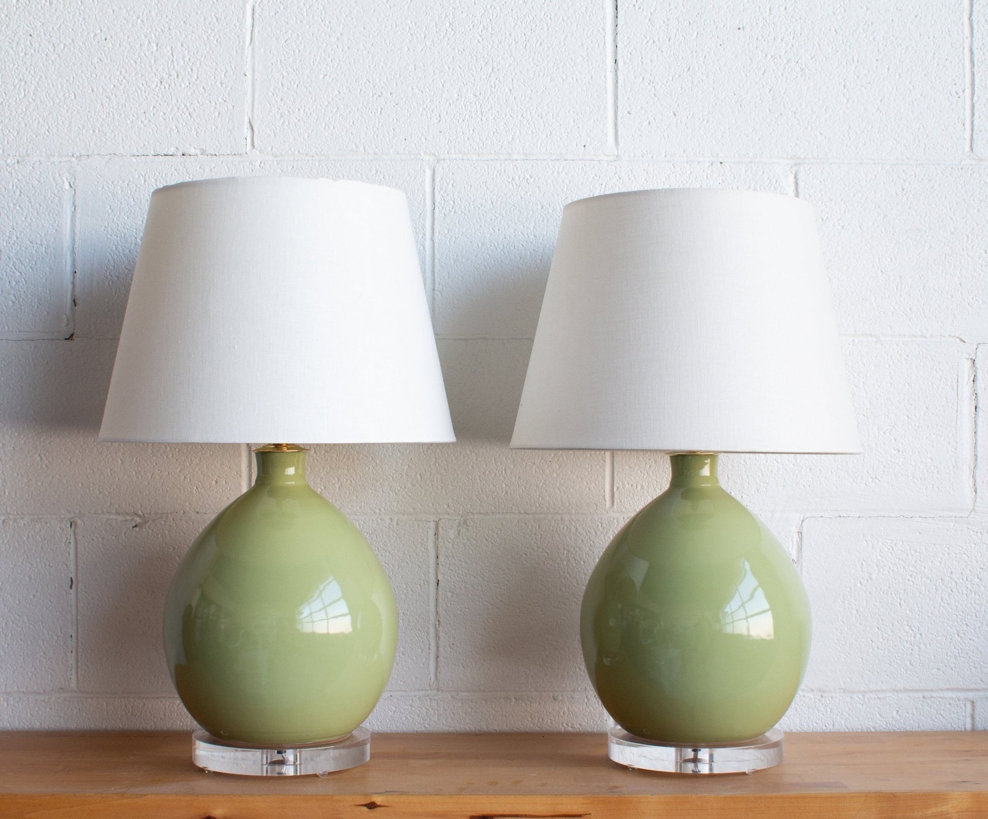 BEEVILLE | Glossy Solid | Sage - Beeville